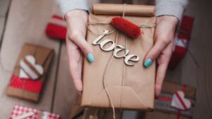 Sagės as Gifts: Personalized Ideas for Every Occasion